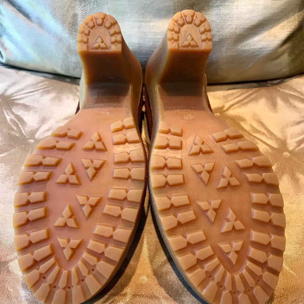 Marc By Marc Jacobs Brown Mary Janes - Never Worn! - Picture 4 of 8
